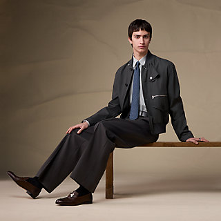 レザーディテールが際立つHermes\tllerie au Carreスウェット レザーディテールが際立つHermesMetallerie au Carreスウェット